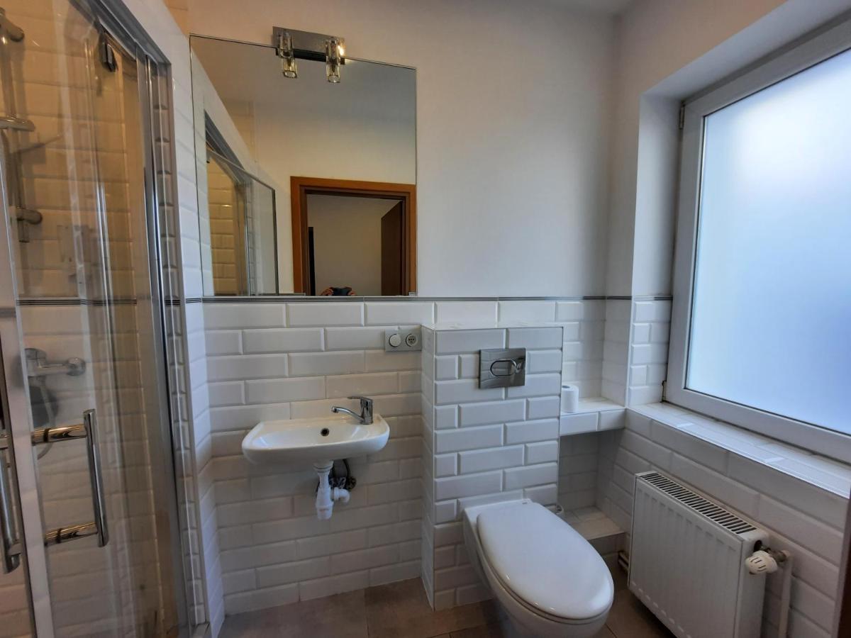 اينوفروسواف Lew Hostel المظهر الخارجي الصورة
